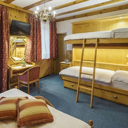 Otel Columbia & Cortina dʼAmpezzo